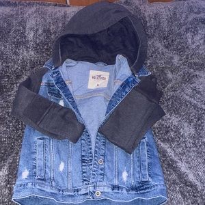 Light Blue & Gray Hollister Jean Jacket. Great condition, Women’s Medium